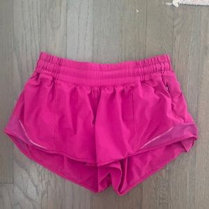 RARE pink lulu lemon pink hotty hot shorts size 4